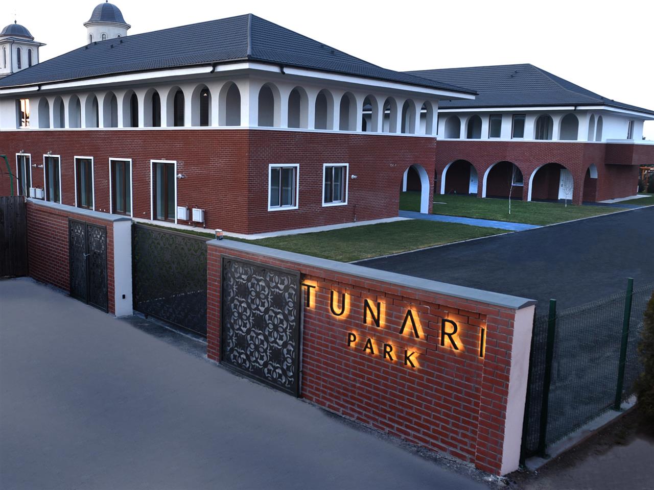 Tunari Park